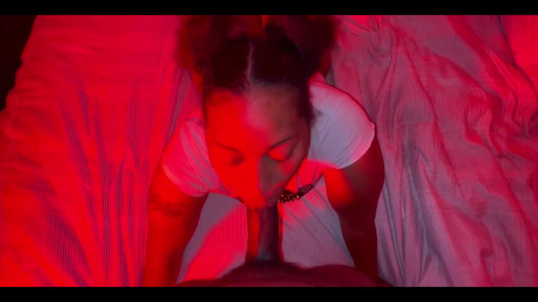 Bigbootybackshotz: Sexy tlustá ebenová sousedka je zvědavá na její sousedy