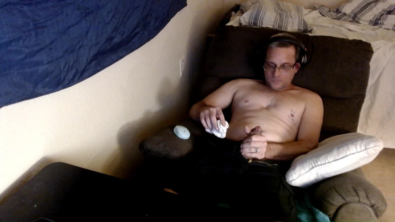 DubeSnackes: 두구끈한 보지를 따먹는 두 소녀