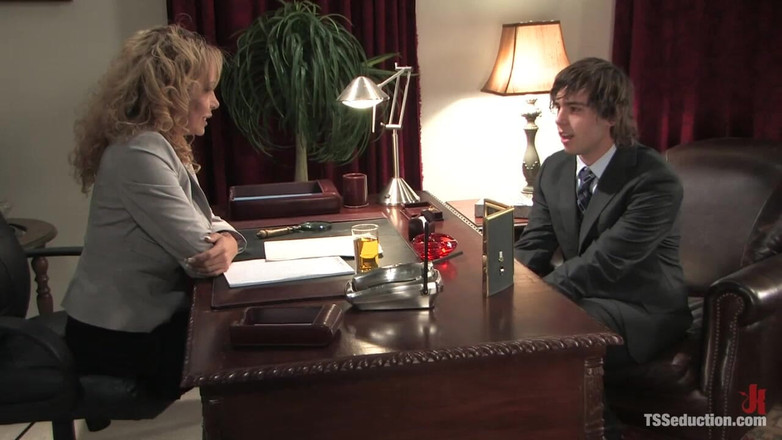 TS Seduction by Kink: Gia Darling och Dorian