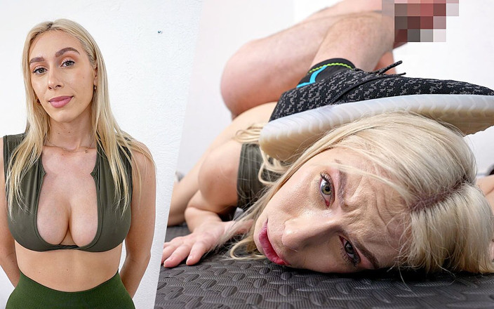 Fit 18: Si blonde percuma yang hampir bertatu dengan buah dada besar...
