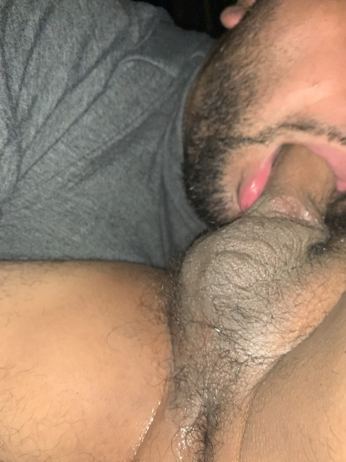 SloppyToppy: Temanku yang straight minta dientot sama kepalaku yang becek