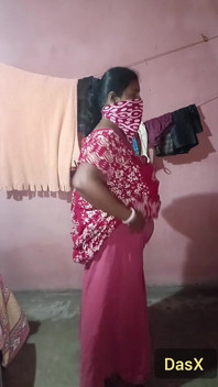 Saree Dropping Solo Sfw