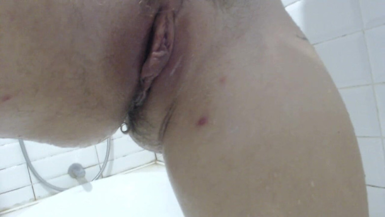 Risky Hairy Couple: Cewek botak dengan jembut lebat lagi cukur jembut lebat 30 menit