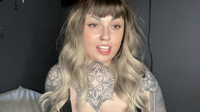 Miss Valentina: Ahegao делает тебя слабым