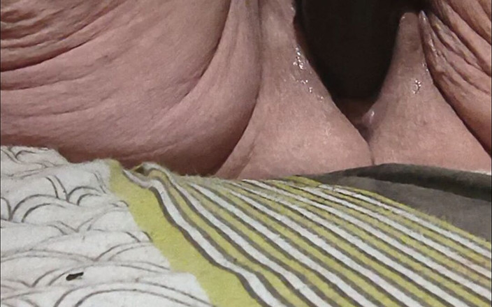 HerculesnVENUS: Pussy so Pretty Getting Fucked Fast Is She Cumming at...