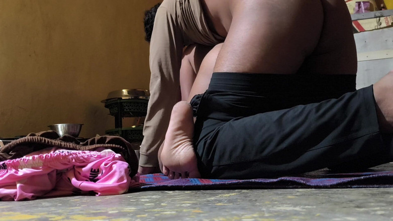 Premi pooja: Фильм бхабхи готовил пищу дома