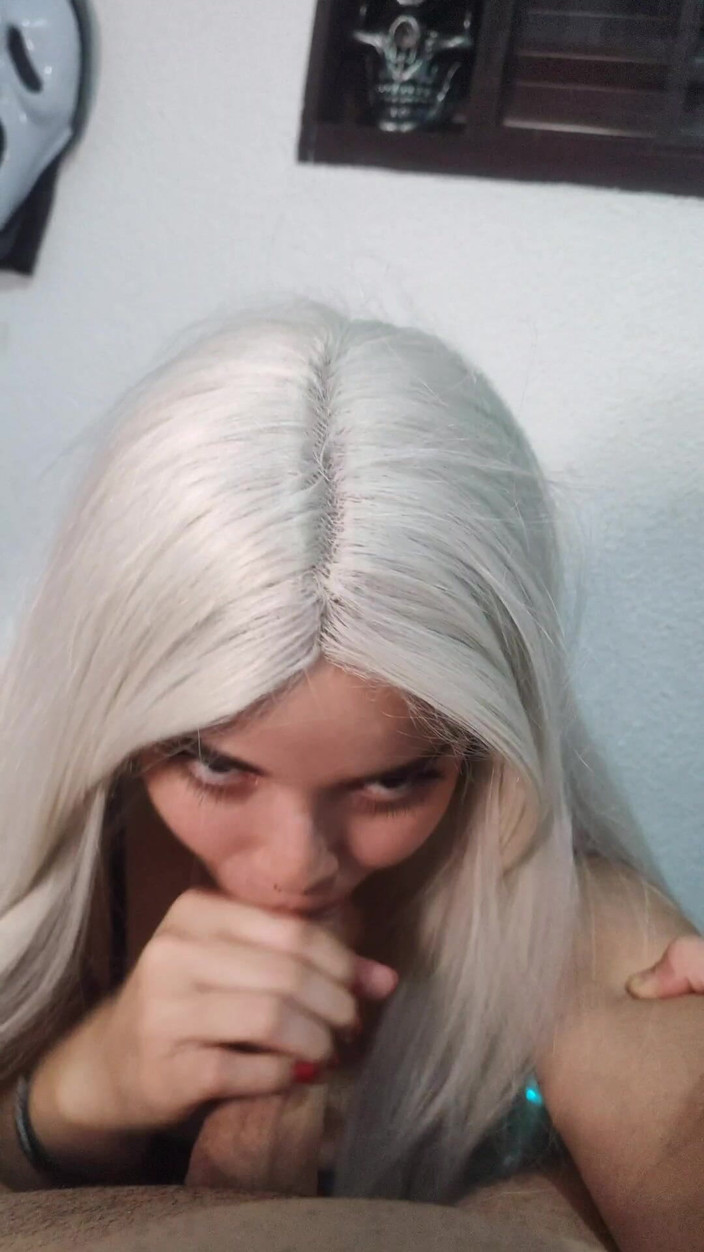 Debora Mendes: Tabu Stava Wellington förlorade kontrollen i den intensiva avsugningen och...