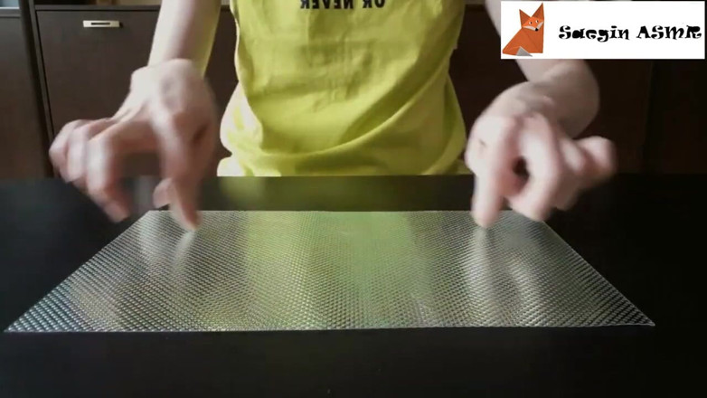 Saegin: 1[ASMR] Texturierte Blätter kratzen (kein Reden)