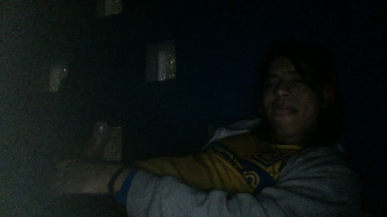 AlexAlejandro13: Reifer Mann in den frühen Morgenstunden