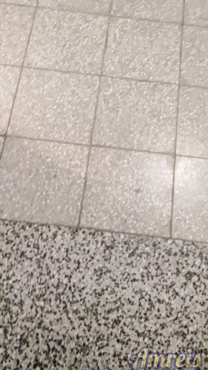 Amreis: Vado in fretta a casa dopo il lavoro a segarmi.