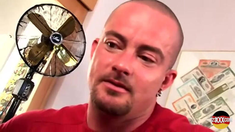 123XXX - Fucked Amateurs in Germany!: 작은 젖탱이의 아름다운 창녀가 하드코어 섹스를 당합니다.