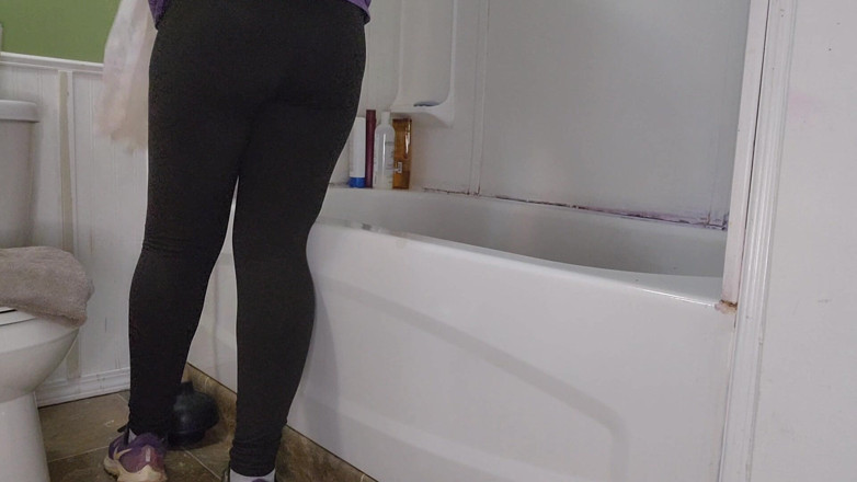 Nerdy_faery: Four Tub Pees