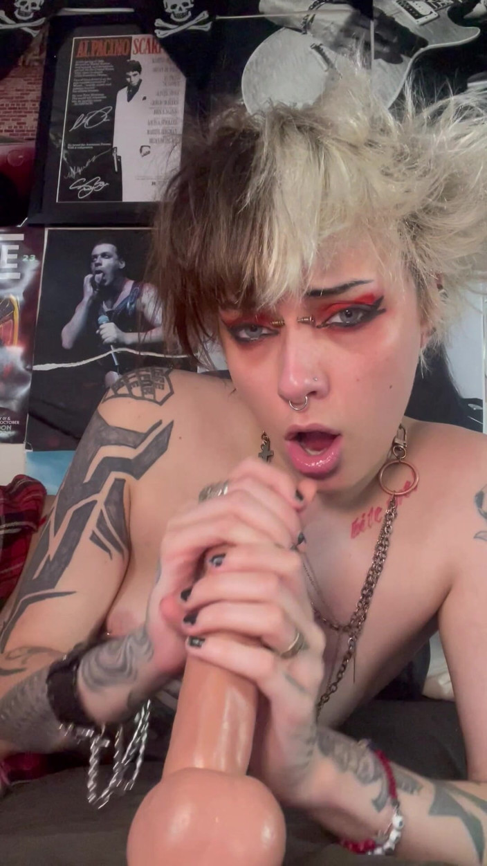 Glitterqueen1999: Topless Goth Girl Handjob Till You Blow Your Load JOI...