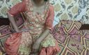 Saara Bhabhi: Indian Step Mom Pee Pissing XXX Video Clear in Hindi...