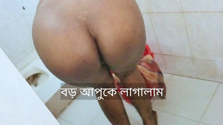 Shopna25: Dnes byla moje starší nevlastní sestra přistižena nahá při koupání,...