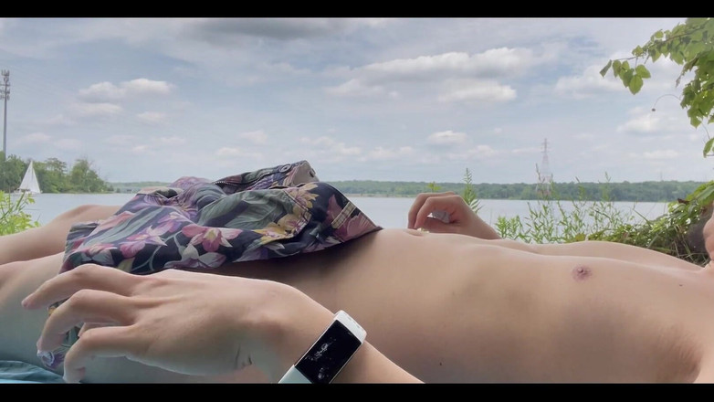 barenakedboy: 准备好被这个史诗般的湖泊冒险惊叹不已！