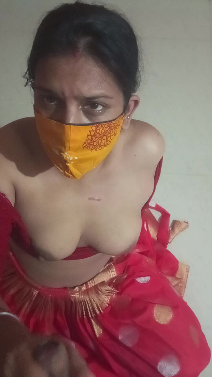 Dr_doom21: Desi Village Prostitute Who Is Desperate to Fuck, Sister-in-law Caressing...