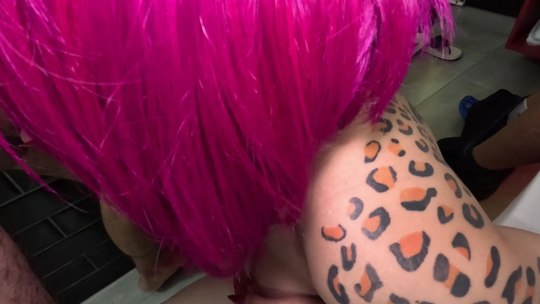 Bananas Brazil: トランスカップルの交換:私はトランスのアナルとセックスして、美味しい交換をします!