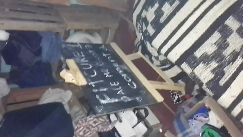 Fitcure1: Jag spelar in med min frus mobiltelefon hur vi knullar