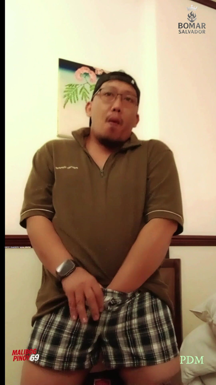 pinoy malibog: ぽっちゃりパパが主導権を握る