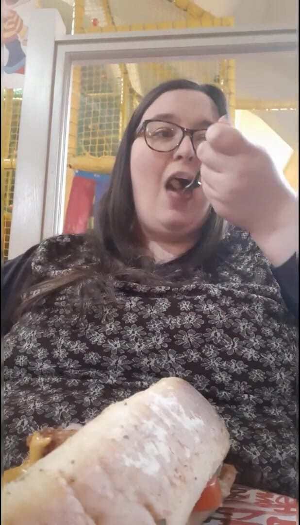 SSBBWLadyBrads: SSBBW secret filming of meal with stepfamily (This video has no...