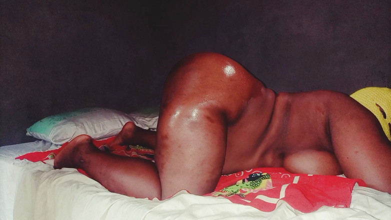 Nasty queen: 元夫が私を訪ねてきて、私は彼の大きな黒いコックを再び味わうことにしました