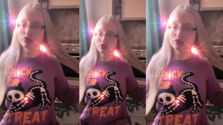 FinDom Goaldigger: ASMRロングブロンドの髪をとかす