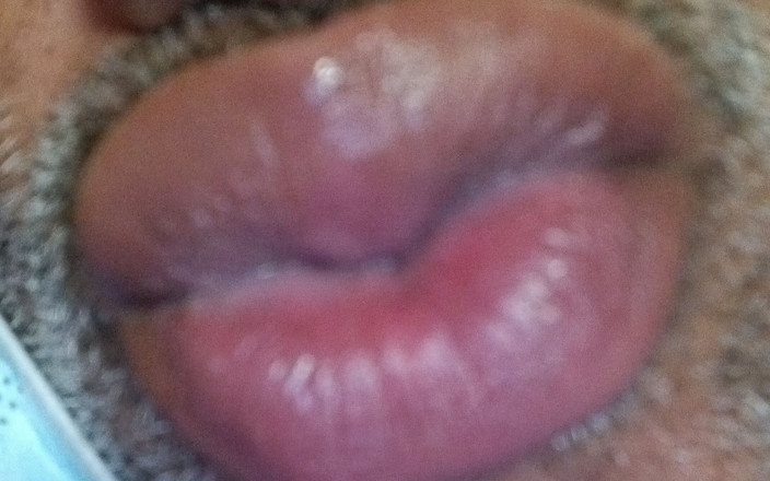 Talented Toungue Che: Dobrý Portorikánský čůrák se znovu udělá