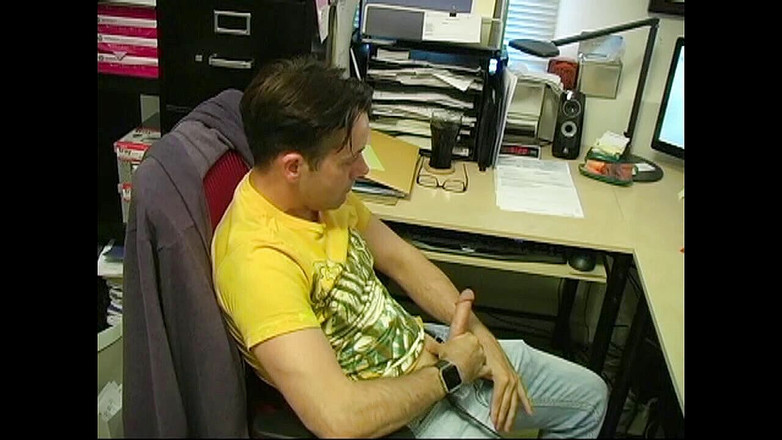 The Great Canadian Male: Взрыв из прошлого - EJ5