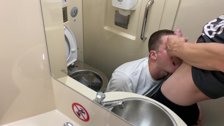 Falcon Al: Szorstki i ostry jebanie i sperma w ustach z ojczymem...