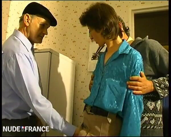 Nude in France: Alain presents his new ass plan to Grandpa and offers...