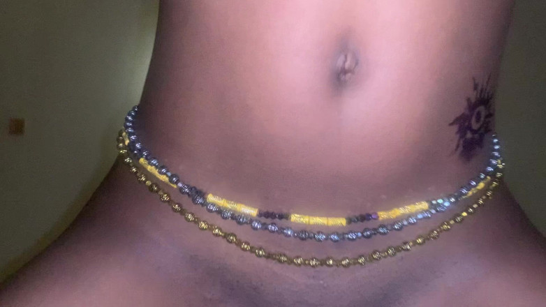 DivaHouz: Hardcore Ebony Teen Riding Hard BBC in Creamy Juicy Pussy...