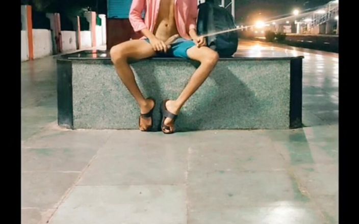 Tani: Ame Bid Ass Desi Hindu