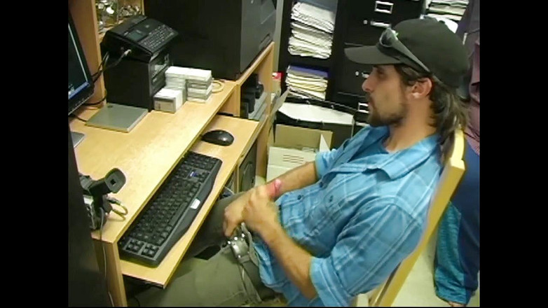 The Great Canadian Male: Зорян - Первый контакт