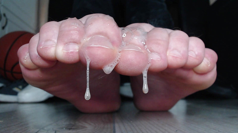 Hunky time: Dominacja stóp # 1