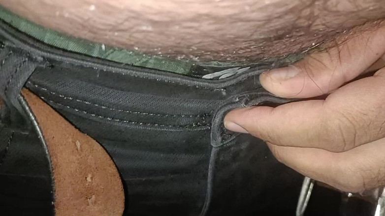 LovedSunsine1990: Aku sangat suka berhubungan seks.