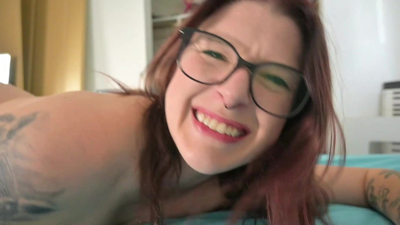 Missellie8: Nerdy Stepbrother and Stepsister Sex
