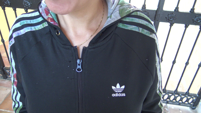 Souzan Halabi: Turkse straathoer trekt gratis af aan Amerikaanse toerist in Izmir