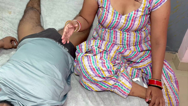 Neelima69: भाभी घर पर अकेले कामुक महसूस कर रही है और अपने देवर को बहकाती है और चोदती है