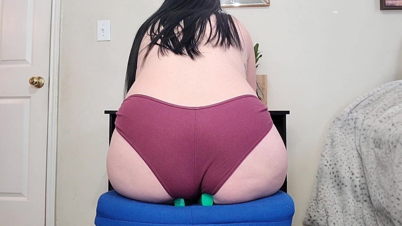 Julia Ryan: Farting on Gumby