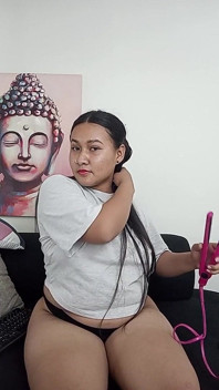 Webcam Model Wants to Be Fucked in Her Real Life Has a Big Natural Ass