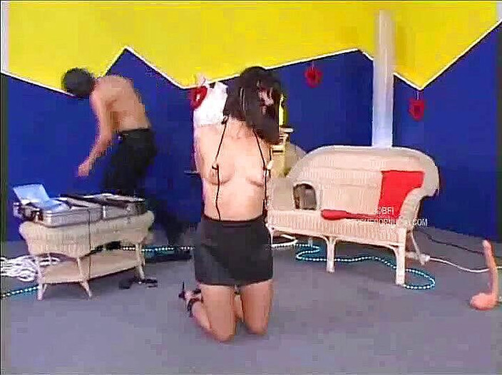 Fetish Tv: Sujeta al clímax 2 escenas en 1