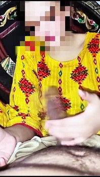 쪼이는 노란색 Salwar Kameez의 핫한 이란 소녀 거대한 젖탱이와 하드코어 자지 플레이 리얼 홈메이드
