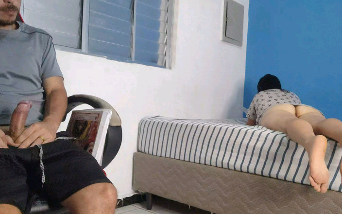 Kasallpimenta: Macocha opuszcza tyłek i sprawia, że penisa pasierba jest wyprostowany