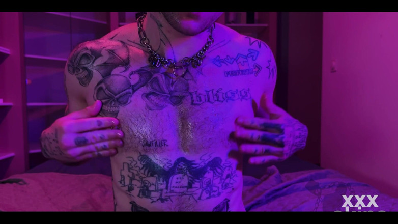 Xxx skips: Wanna Play with My Nipples?