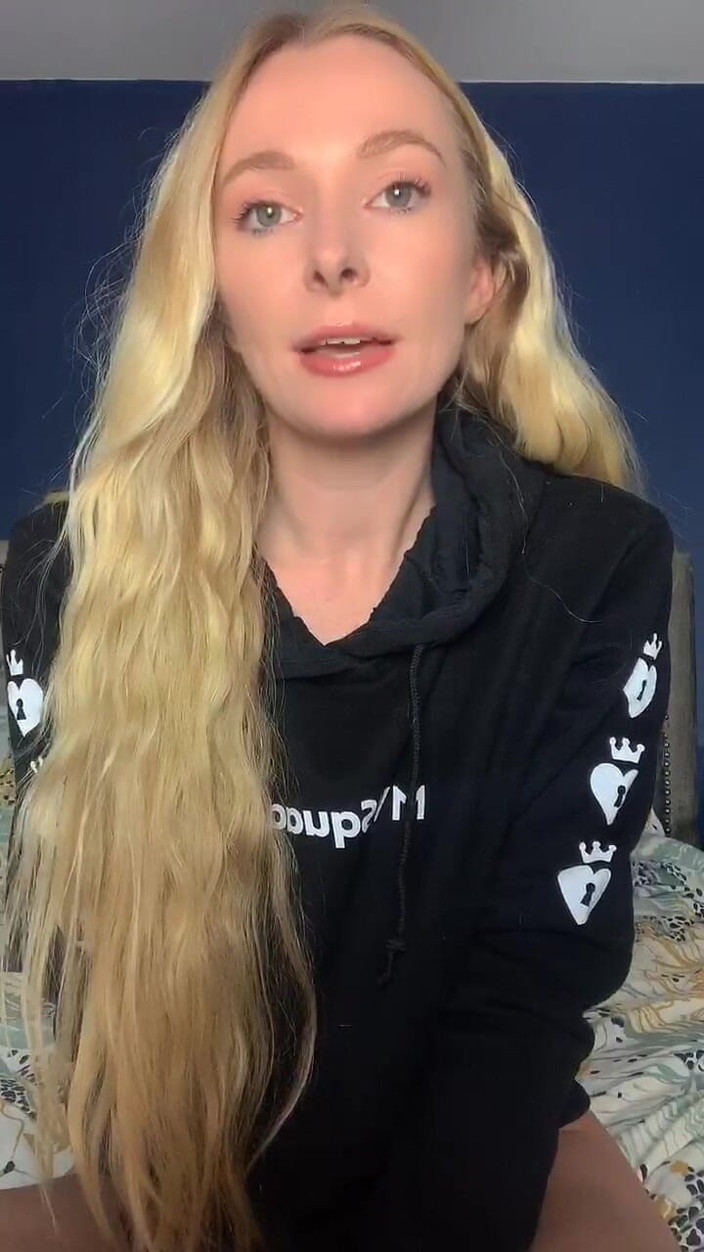 Brea Rose: Просто небольшое неловкое видео с Cringey от меня к тебе:*