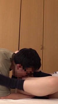 Čisté a nevinné, černé vlasy, oblečení vysokoškolačky, krásná holka, creampie -2