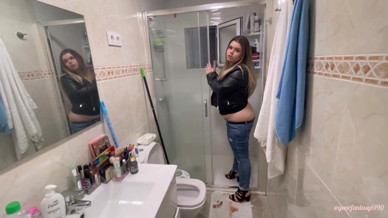 Your fantasy studio: Real estate agent farting 2