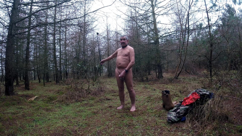 Andy: Jalan-jalan di luar