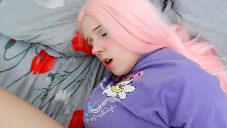 BubbleGum: Trochę słodyczy zostaje zerżnięta w anal